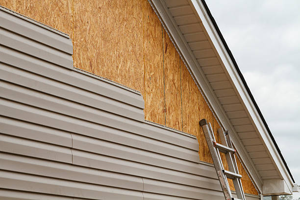 Professional Wood Siding technician working in Lockport, NY